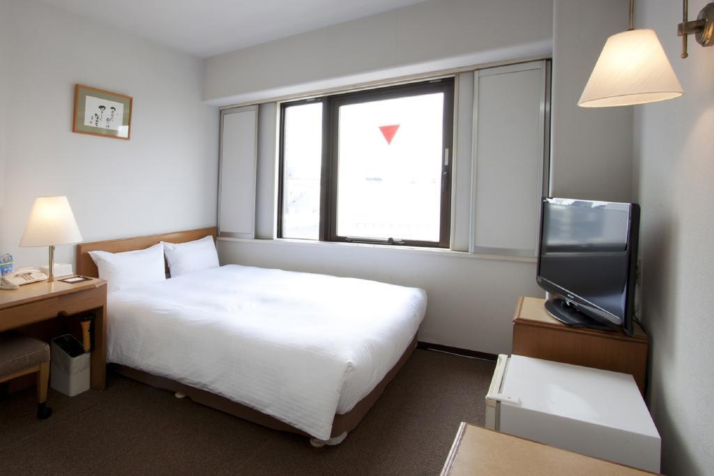 Smile Hotel Sugamo Токио Экстерьер фото